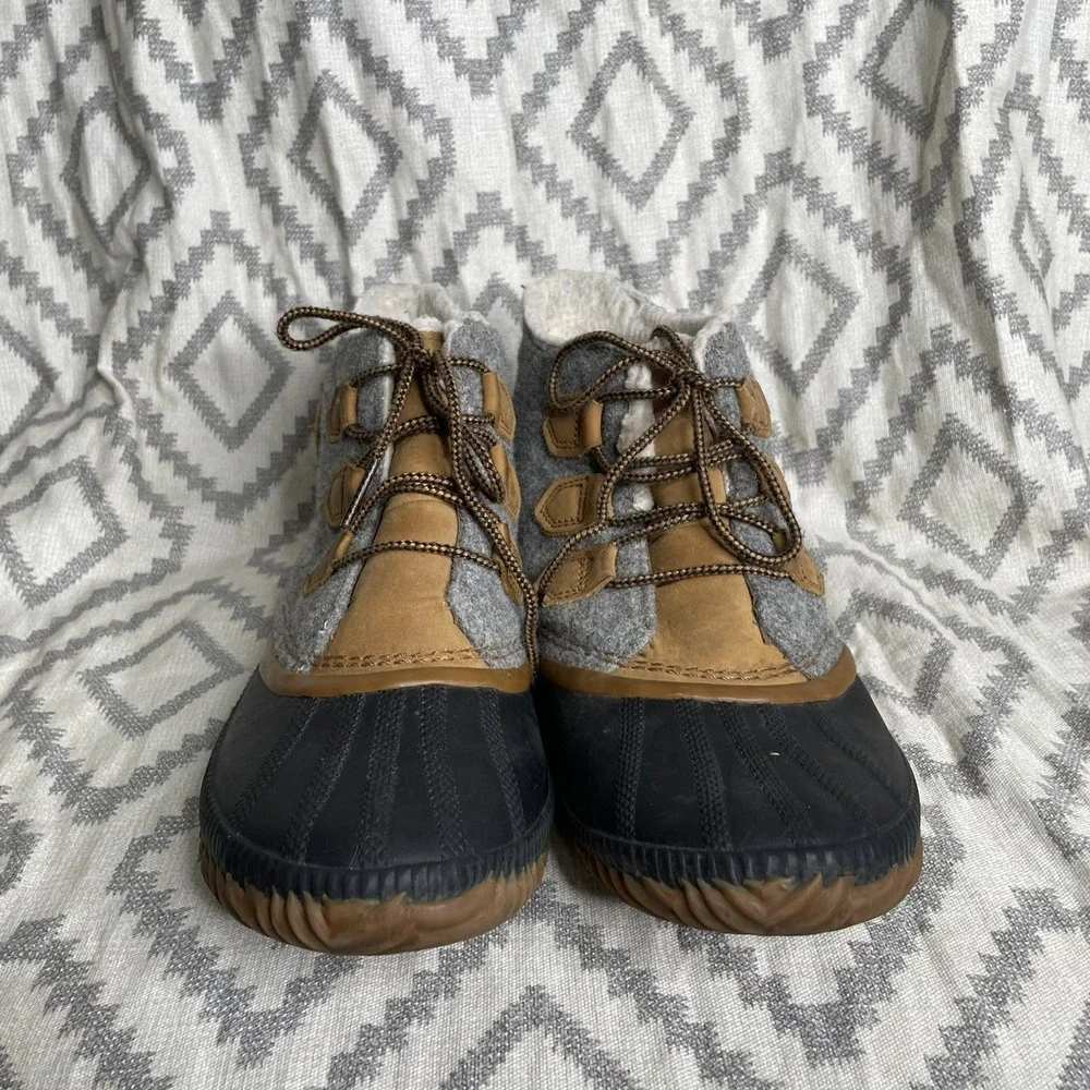 Sorel Womens Size 11 Gray Duck Waterproof NL3150-052‎